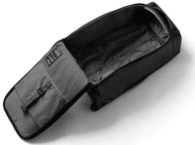 Db Hugger Roller Bag Carry-On 40L Black Out 